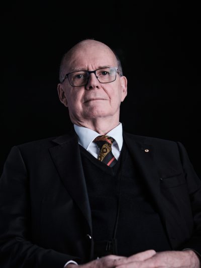 Dr Jonathan Burdon AM