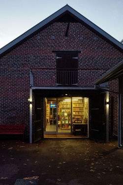 Muir Books - Robert Muir Old and Rare Books shop photo