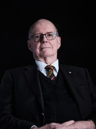 Dr Jonathan Burdon shop photo